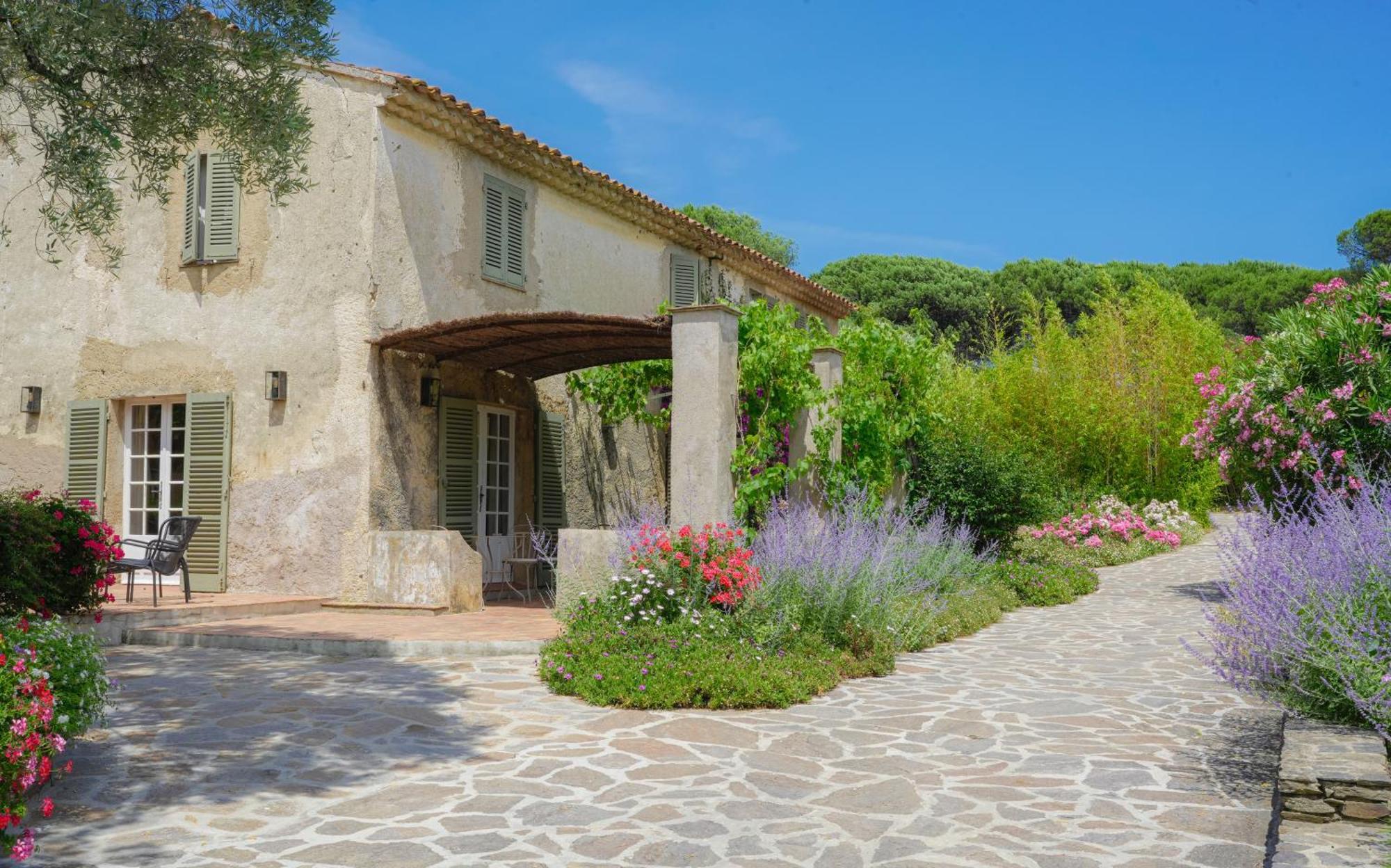 Hotel La Figuiere Saint-Tropez Exterior photo